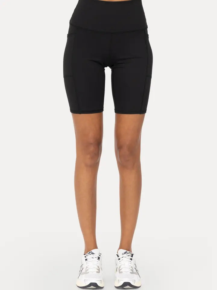 Tapered Band Essential Biker Shorts